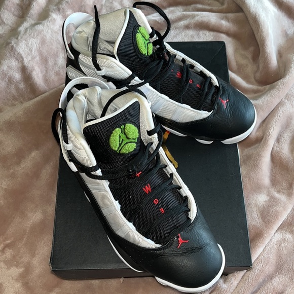 Jordan 6 Rings - Picture 2 of 6